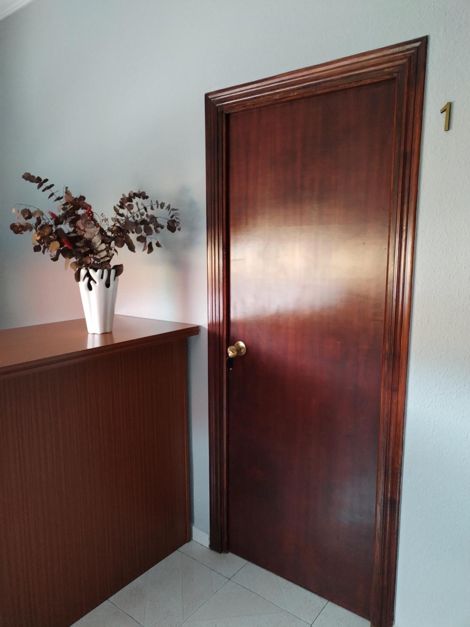 Pension A&E Манисес Экстерьер фото